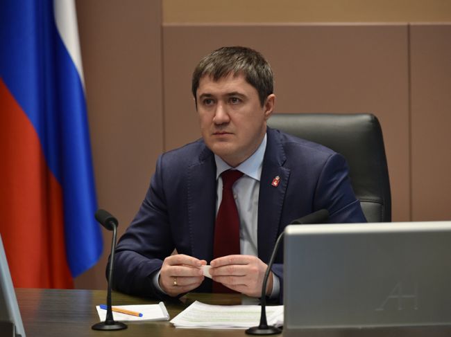 Махонин призвал пермских чиновников пожертвовать зарплаты пострадавшим жителям Донбасса