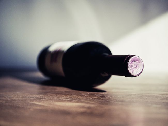 Пермский пенсионер забил до смерти мужчину бутылкой вина