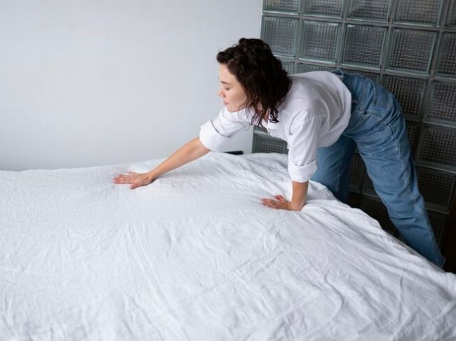 Металлические кровати: как обустроить комфортное спальное место