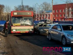 Общественный транспорт Перми – пунктуальные и тихоходы