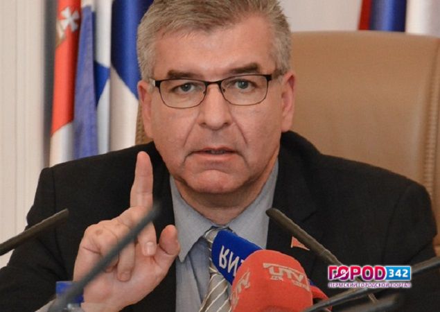 Басаргин предложил отказаться Игорю Сапко от борьбы в «Кунгурском» округе