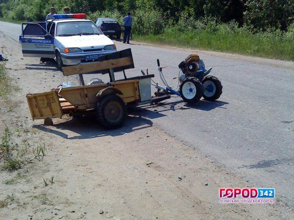 В Кунгурском районе Прикамья столкнулись «Тойота» и мотоблок