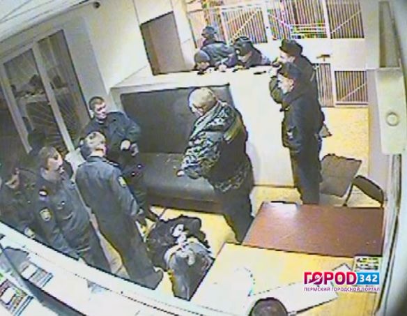 Минфин выплатил 1,2 млн. рублей вдове пермяка, замученного полицейскими