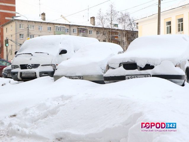 Из-за плохой уборки снега районные администрации Перми лишены выходных